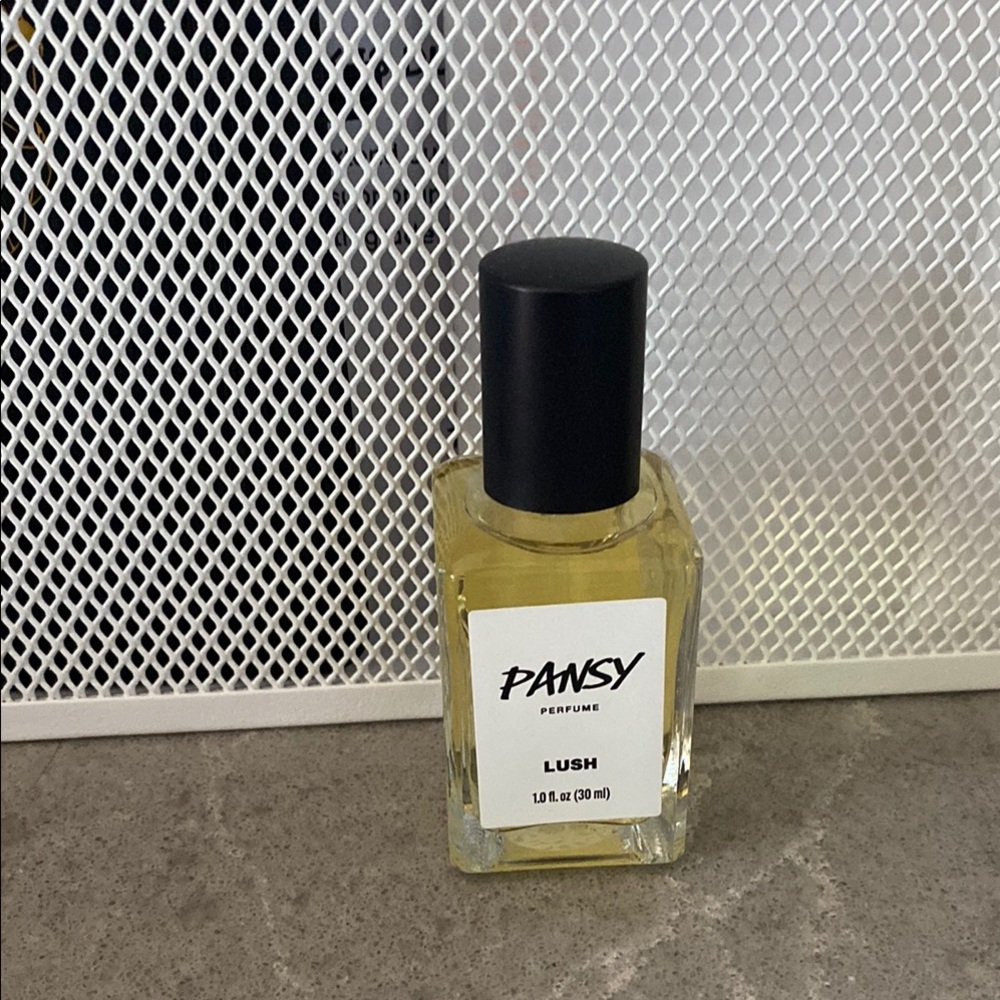 Lush Pansy perfume 1 oz